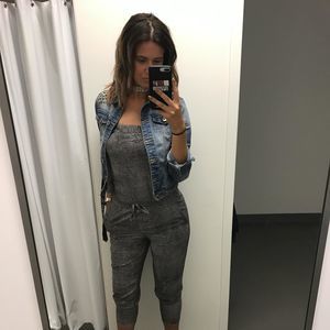 Meet your Posher, Ana